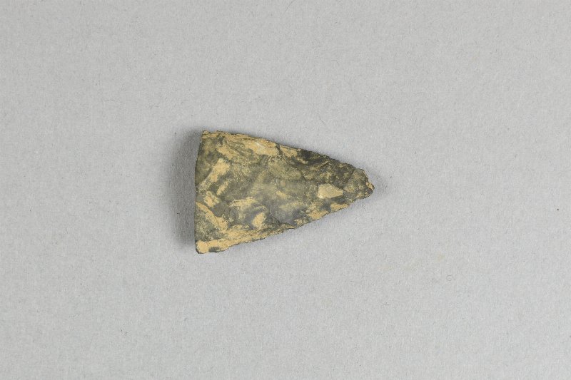 794733