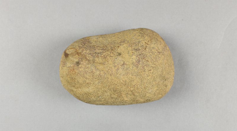 796884