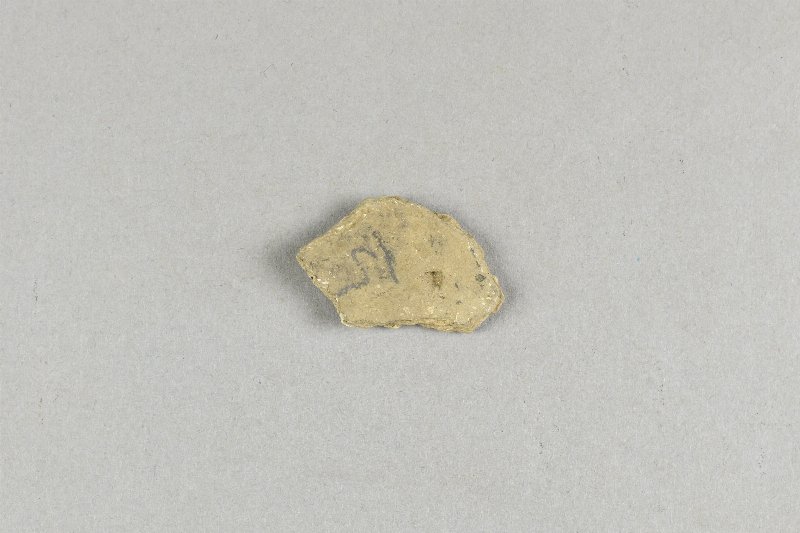799323