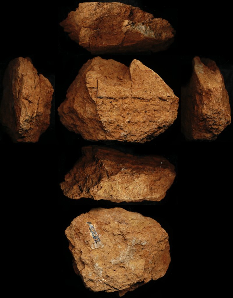 805618