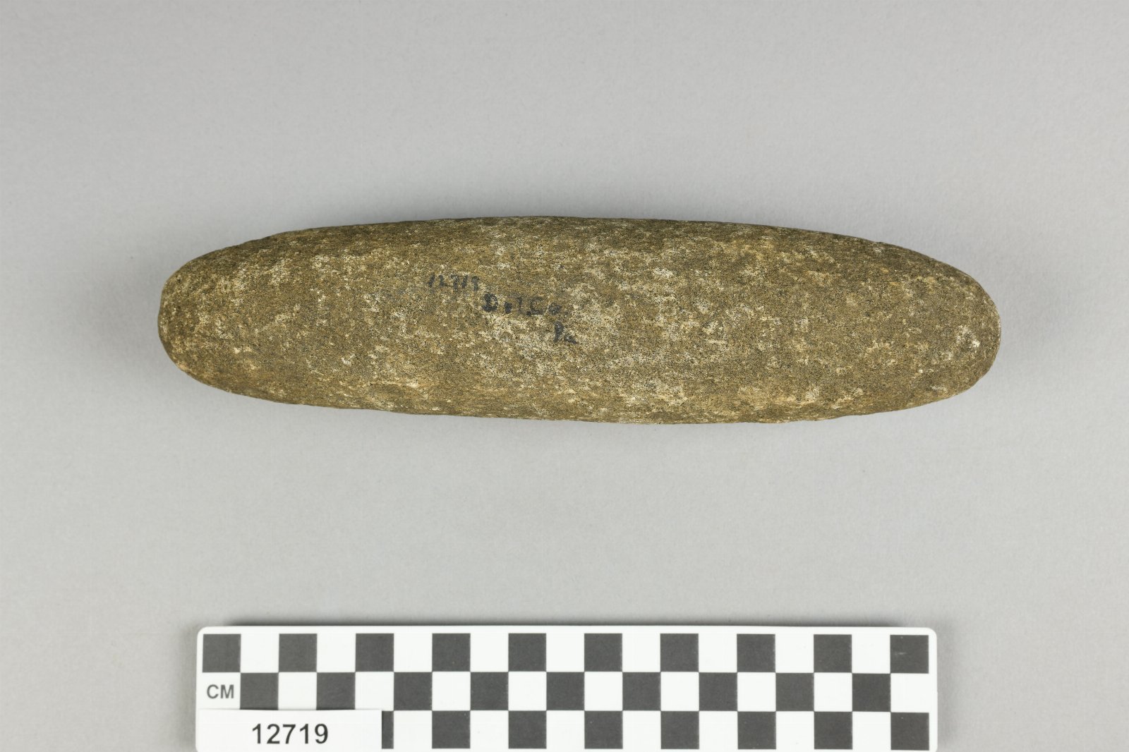 807349