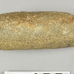 808617