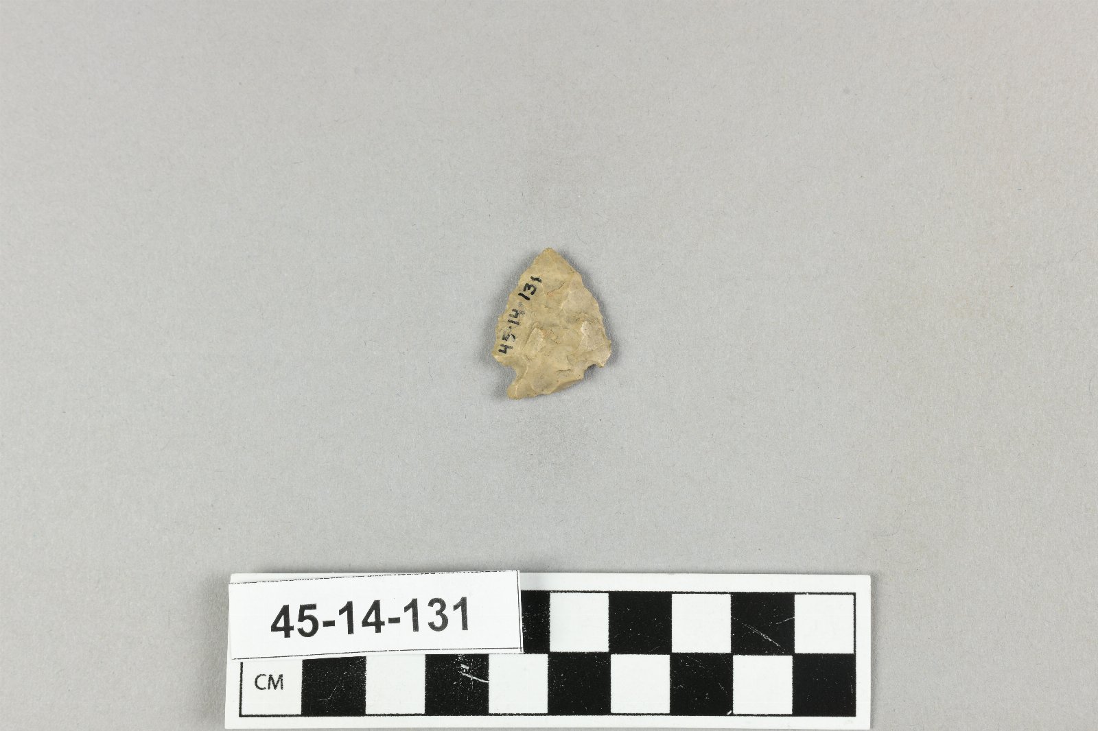 808853