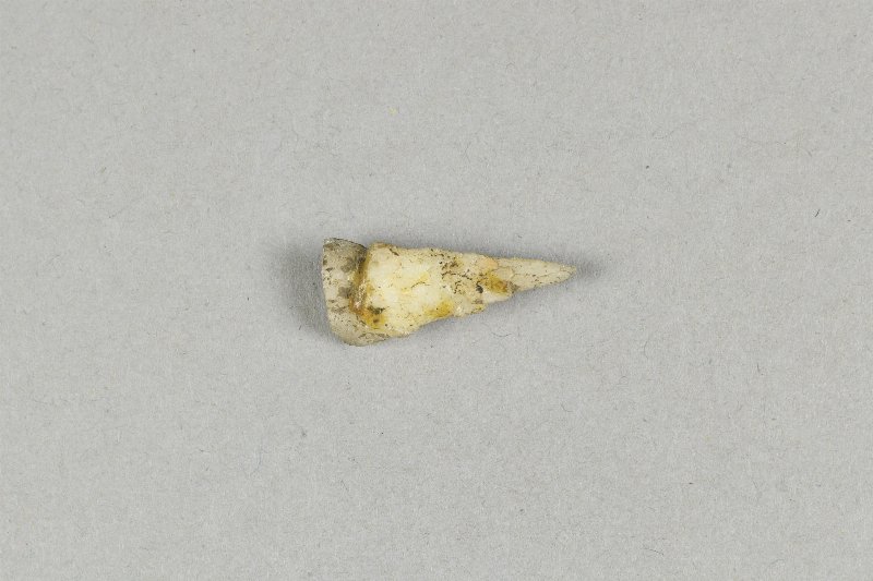 810276