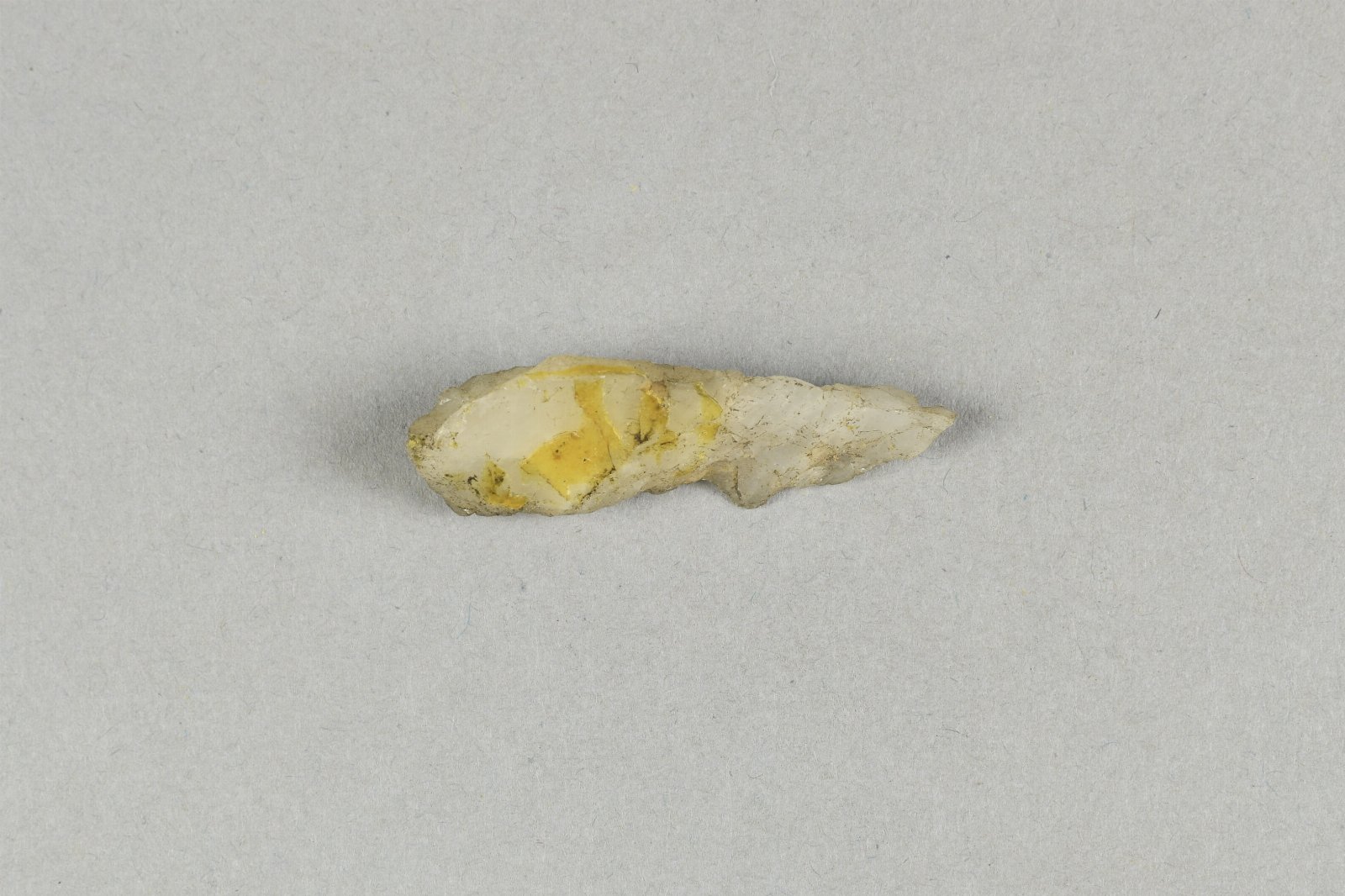 810284