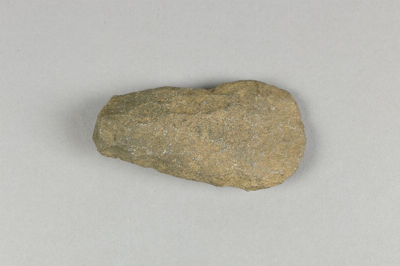 810380