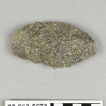 810899