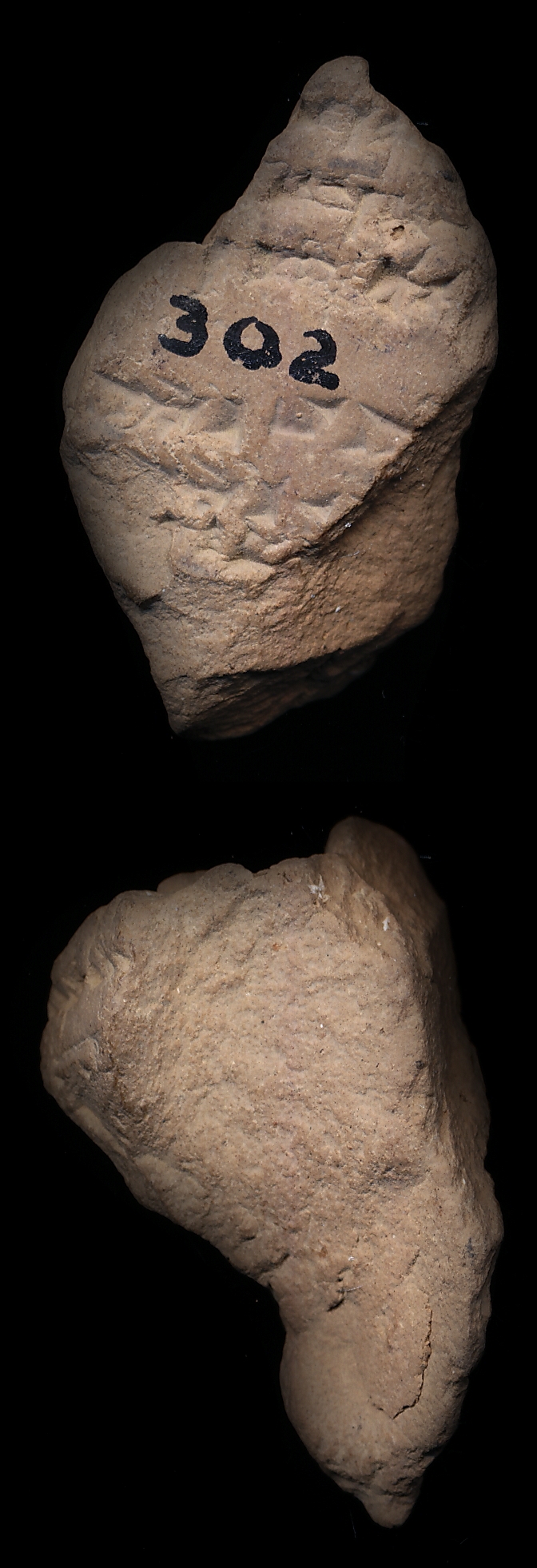 813743