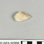 816960