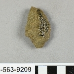 817436