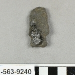 817496