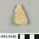 817673