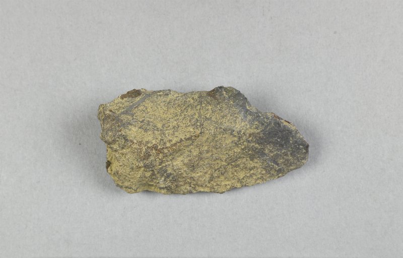 819071