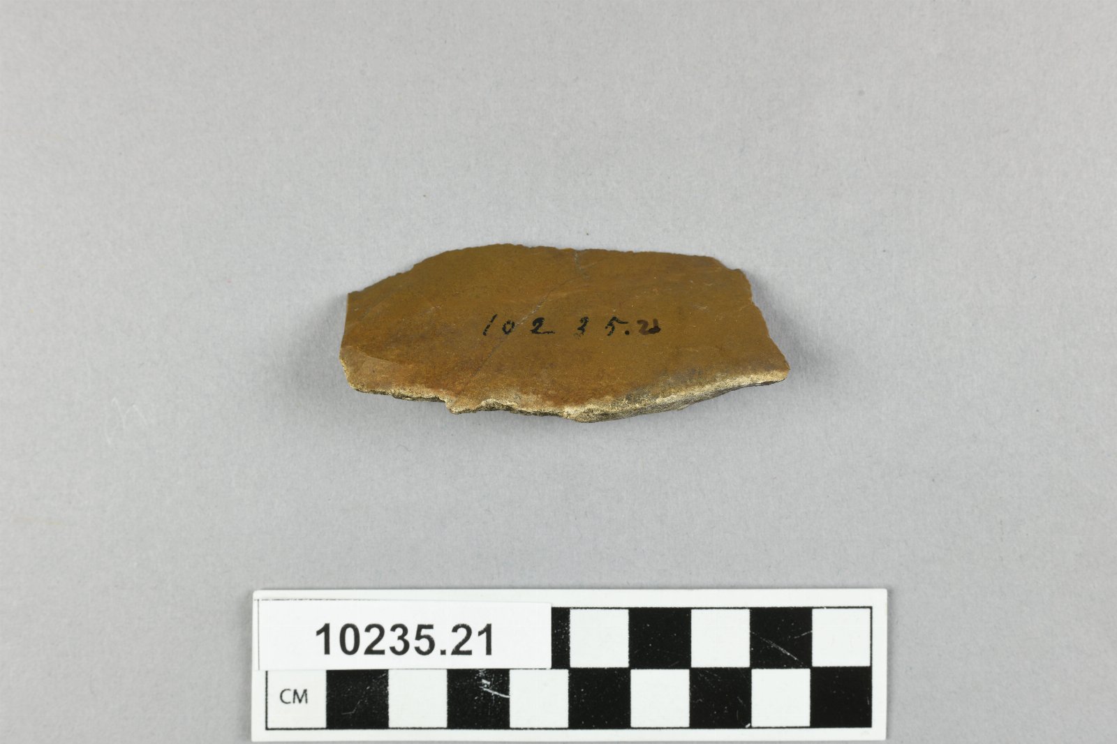 819366