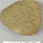 822576