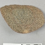 822586