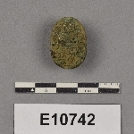 823731