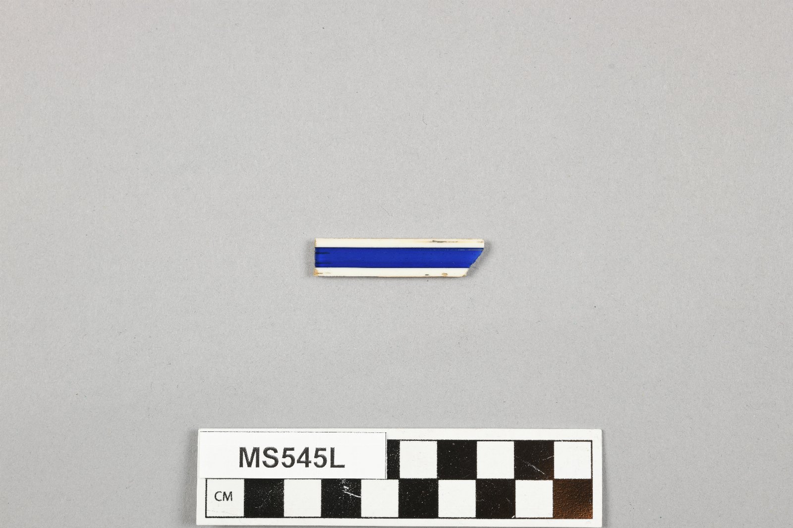 825256