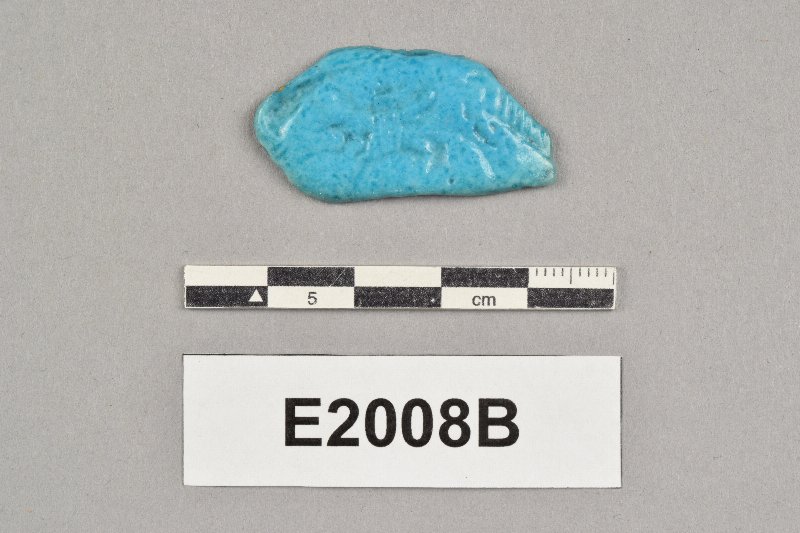 827468