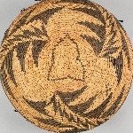 839018