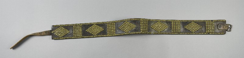 841432