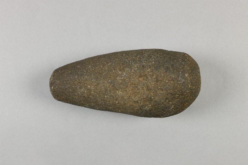841753
