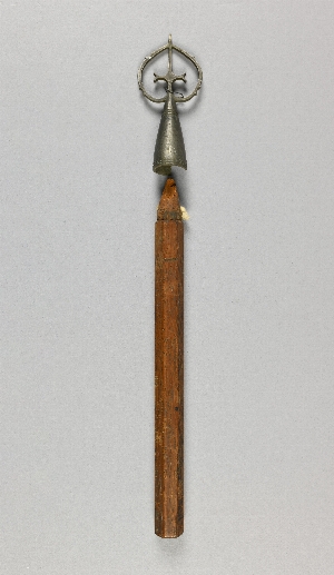 A835