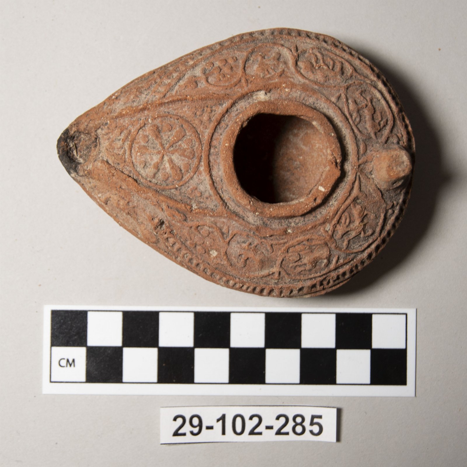 854896