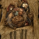 856330