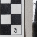 858105