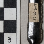 858107