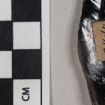 858124