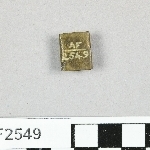 863560