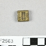 863601