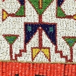 863836