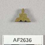 864641