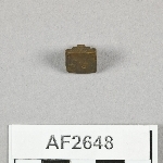 864671