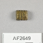 864673