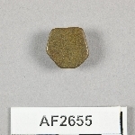 864692