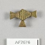 864723