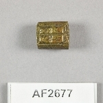 864727