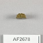 864734
