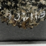 864809