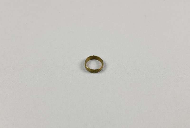 867808