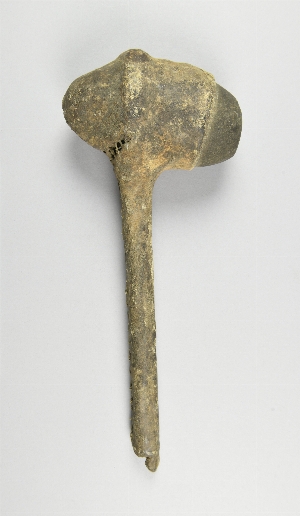 10841