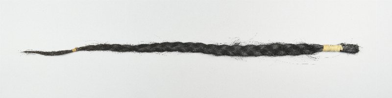 870180