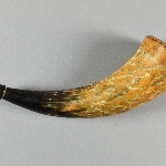 870685