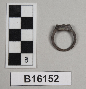 B16152