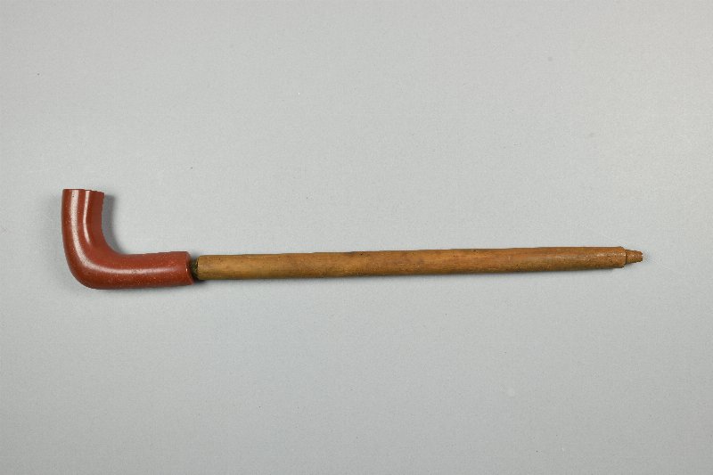 872424