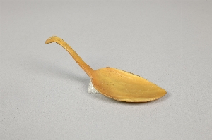 37599